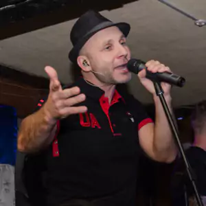 MAD HEADS, October 2018, Docker Pub MAD HEADS, October 2018