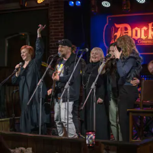 Музично-поетичний вечір Гео Шкурупія - квітень