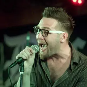 CHILIБОМБЕРС, май 2010, Docker Pub CHILIБОМБЕРС, май 2010