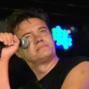 Телевизор, май 2010, Docker Pub Телевизор, май 2010